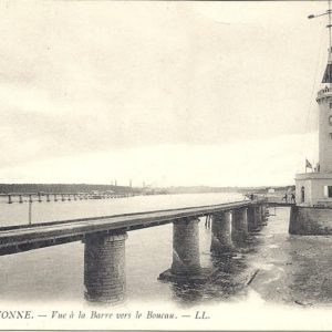 Vue à la Barre vers le Boucau