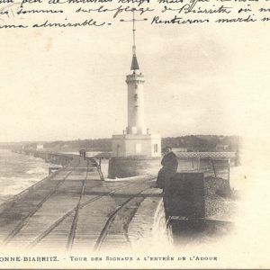 TOUR DES SIGNAUX A L'ENTREE DE L'ADOUR