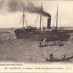 Le Boucau - Sortie de Navires à la Barre