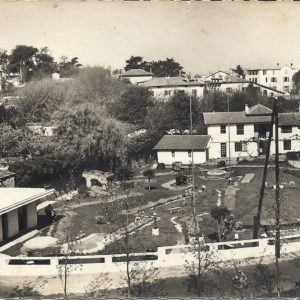 Chambre d'Amour Baby-Golf et son Bar
