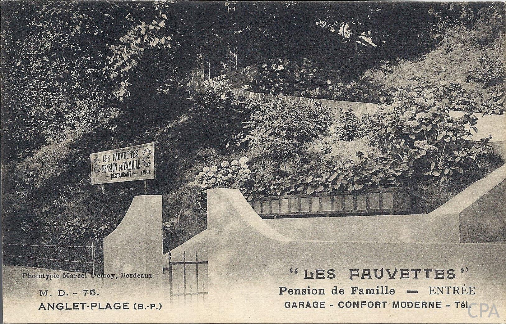ANGLET-PLAGE (B.-P) "Les Fauvettes" Pension de famille - ENTREE Garage Confort Moderne