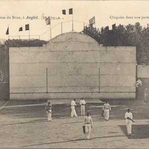 Fronton du Brun à Anglet Chiquito dans une partie de pelote