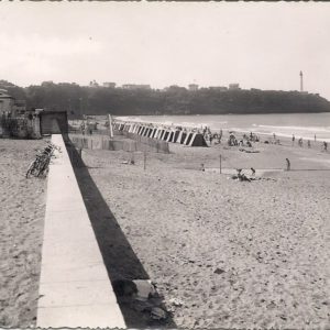 La Piscine et la Plage de la Chambre d'Amour