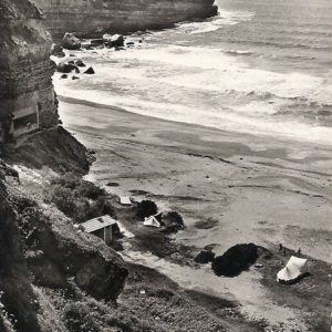 La plage de la Chambre d'Amour et le Phare