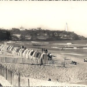 La plage de la Chambre d'Amour - le Phare