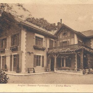 (Basses-Pyrénées). - "Etché-Maria"