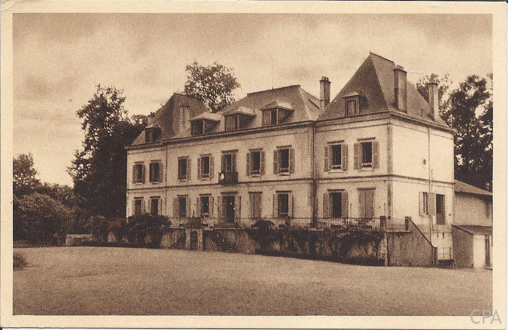 Entre Bayonne - Biarritz Hardoy - Anglet (Basses Pyrénées) LE NID DES FAUVETTES