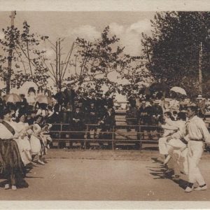TYPES BASQUES DANSES DU LABOURD, LUZIENS ET LUZIENNES