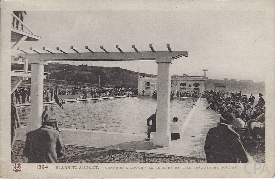 CHAMBRE D'AMOUR - LA CELEBRE ET TRES FREQUENTEE PISCINE