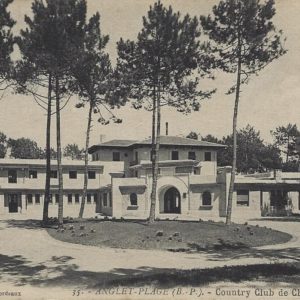 -PLAGE (B.-P.). Country Club de Chiberta