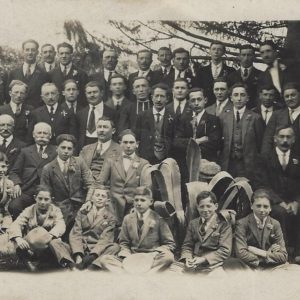 Carte photo des Genêts d'Anglet, la chorale à Ascain en 1925