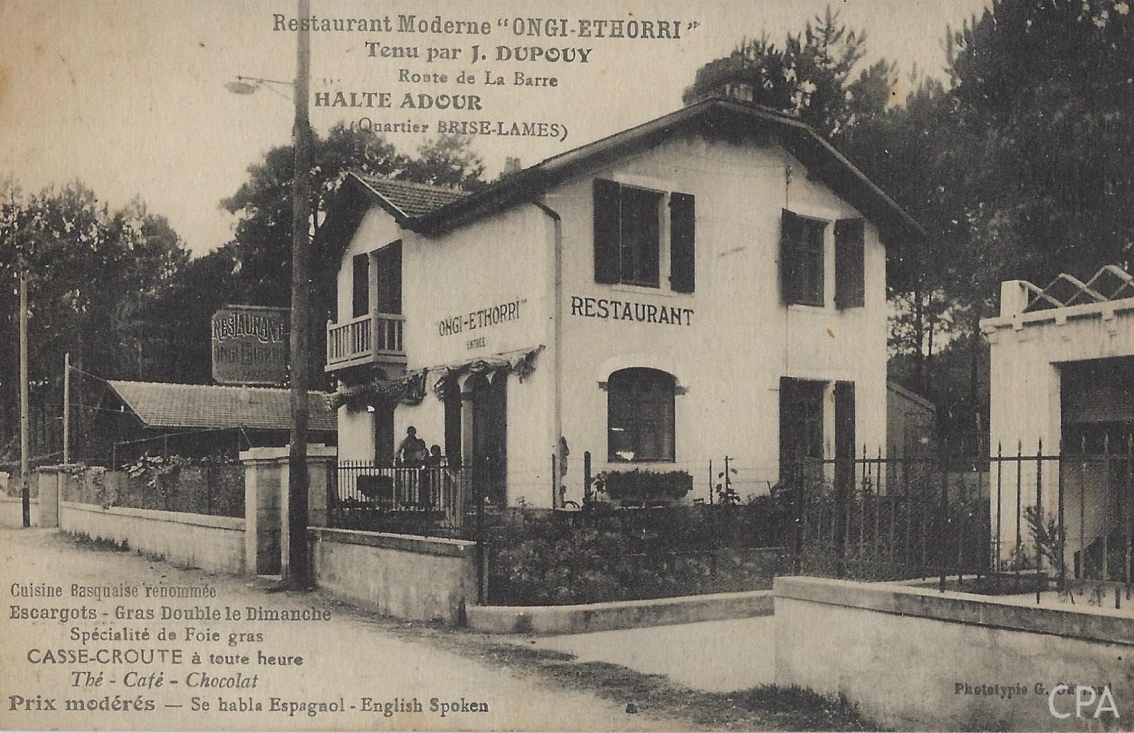 Restaurant Moderne "ONGI-ETHORRI"
