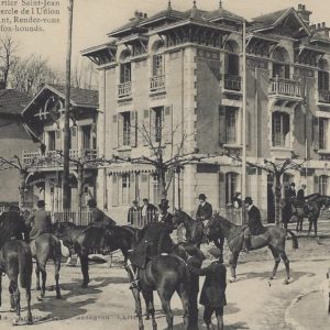Quartier Saint Jean Le café Bidart et le cercle de l'union (Maison Bidart) Devant, Rendez-vous de Chasse Biarritz fox-hounds