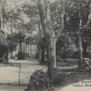 (Bas,-Pyr,) VILLA BEAUVILLE, Parc