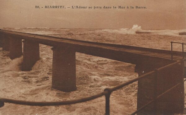 L'Adour se jette dans la Mer à la Barre